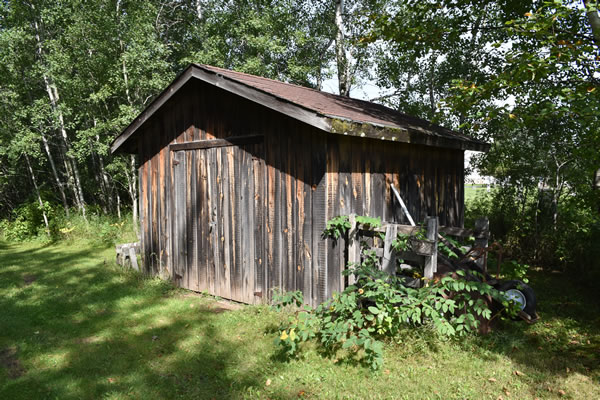 Image of a shed in the Cemetery